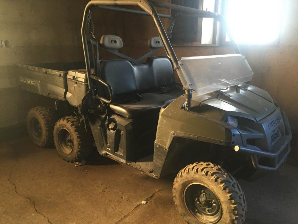 2011 polaris ranger 800 6x6  Annonce classée