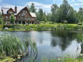 Frontenac (Estrie) : Domaine de 5 acres, spacieuse maison 2015, amnagement paysagers, lac,