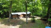 St-lie-de-Caxton (Mauricie) : Terre  bois avec droit de construction, chalet autonome, acricole