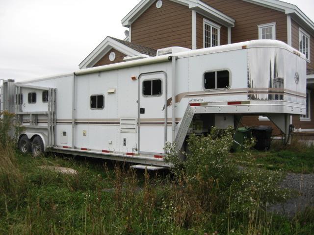 remorque à chevaux à vendre