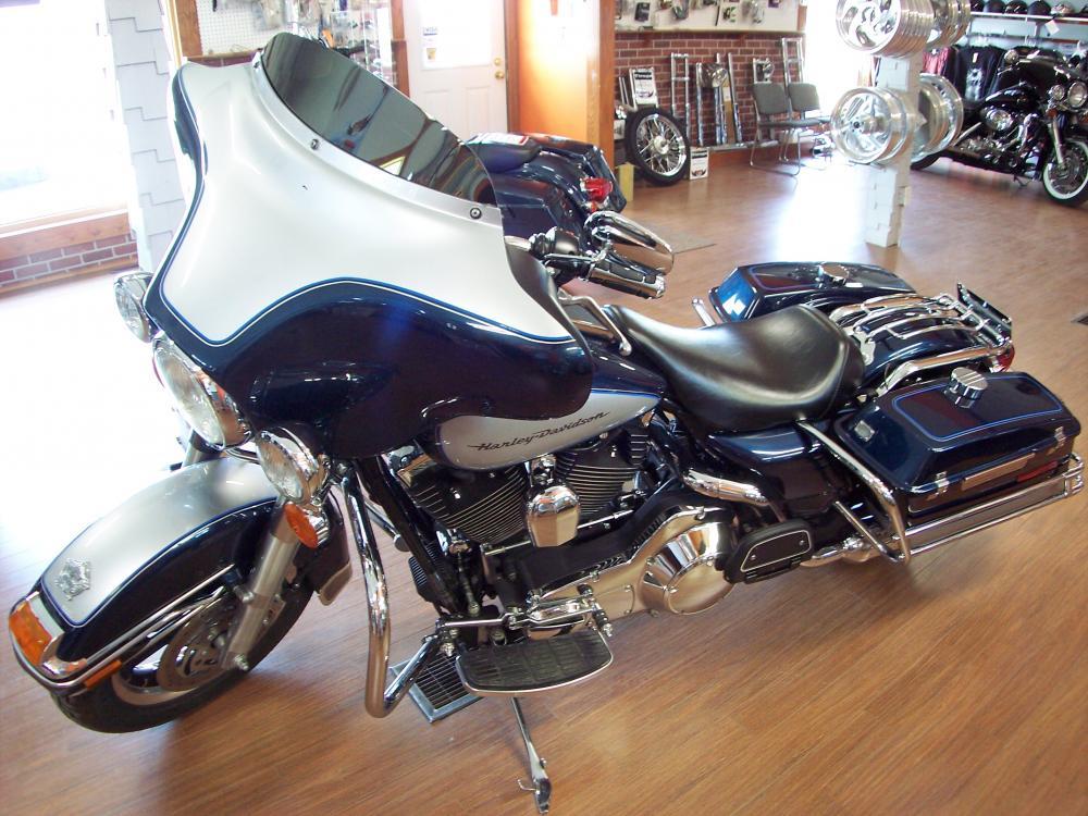 Moto harley  davidson  flhtp police pack 2004 a vendre  