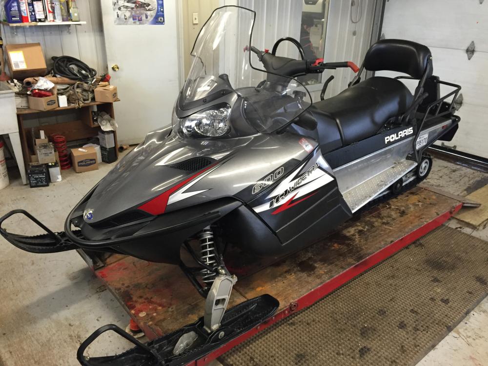 Polaris 2012 iq widetrack 600 Annonce classée