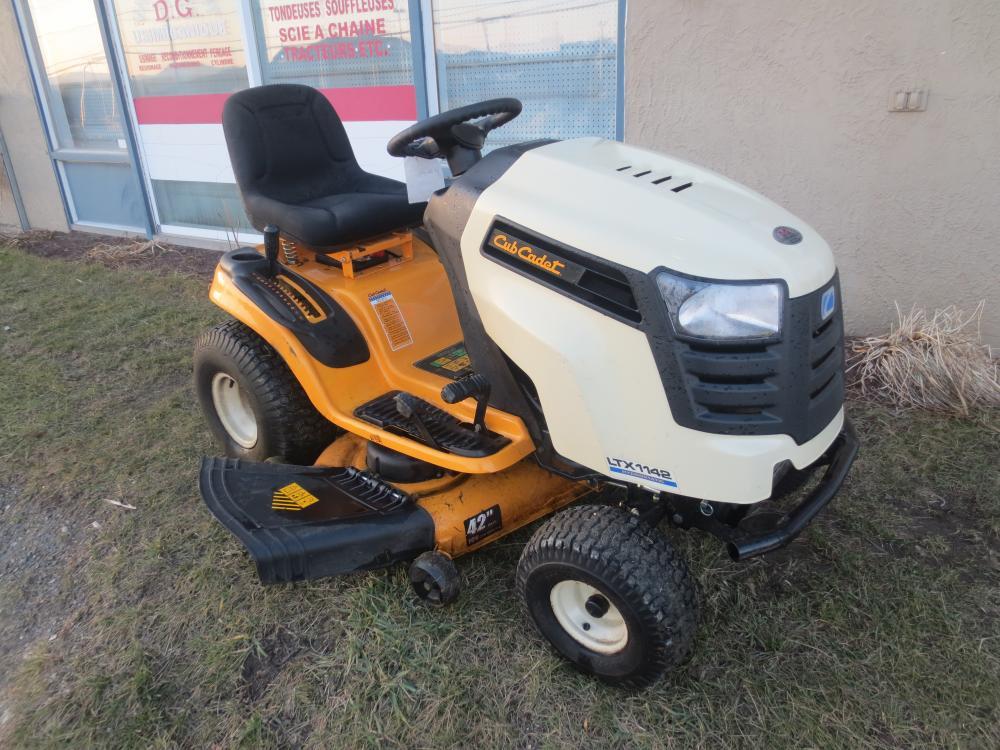 Tracteur a pelouse usagé cub cadet Annonce classée Tracteur a pelouse usagé cub cadet Annonce classée