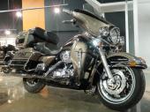 Moto Harley davidson ultra classic Repentigny