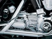 Couvert de transmission et de hose  huile Harley-Davidson FLH 99-01 Kuryakyn 8209, Estrie