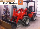 KUBOTA R520S